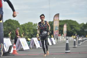 BIB: 1026
                            <button type="button" onclick="openModal(4918567)" class="btn btn-primary btn-sm float-right btn-popup" data-toggle="modal" data-target=".modal-high-quality">
                        <i class="fas fa-shopping-cart"></i> Add to Cart
                    </button>
                                            <button type="button" onclick="isThisMe(4918567, true)" class="btn btn-success btn-sm float-right btn-popup btn-isme hidden" data-toggle="tooltip" data-placement="bottom" title="นี่คือรูปของคุณใช่ไหม คลิกที่นี่เพื่อเอาเข้าอัลบั้ม">
                        <i class="fas fa-plus"></i> Add to album
                    </button>
                    <button type="button" onclick="isThisMe(4918567, false)" class="btn btn-warning btn-sm float-right btn-popup btn-isnotme hidden">
                        <i class="fas fa-ban"></i> Remove from album
                    </button>